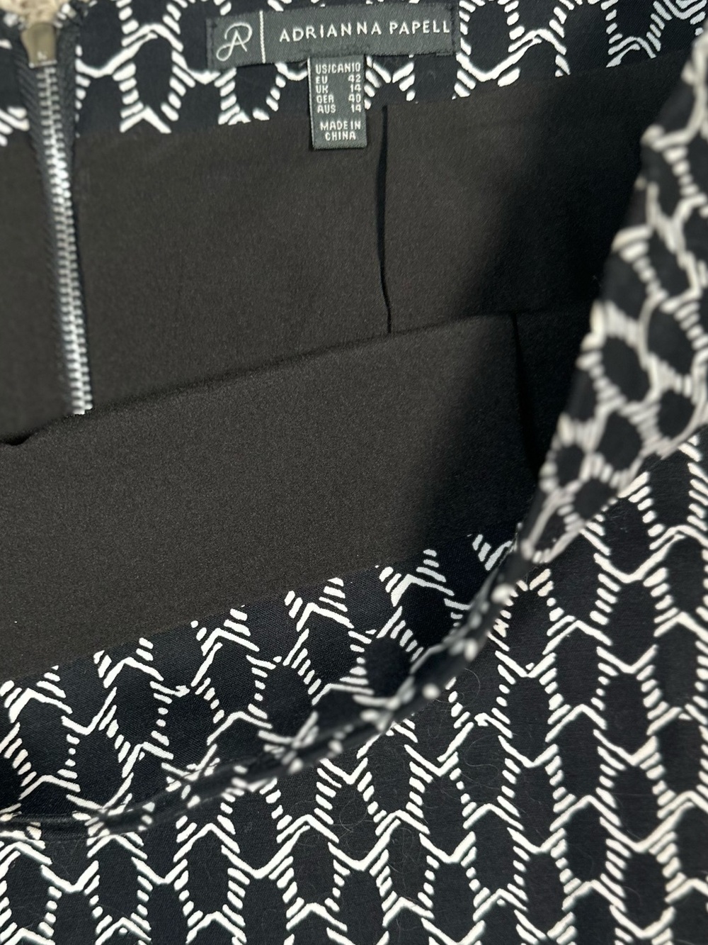 Adrianna Papell Pencil Skirt Black & White Size 10 - Picture 5 of 6